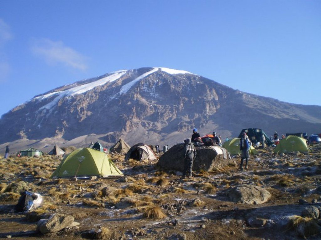 karanga hut, kilimanjaro